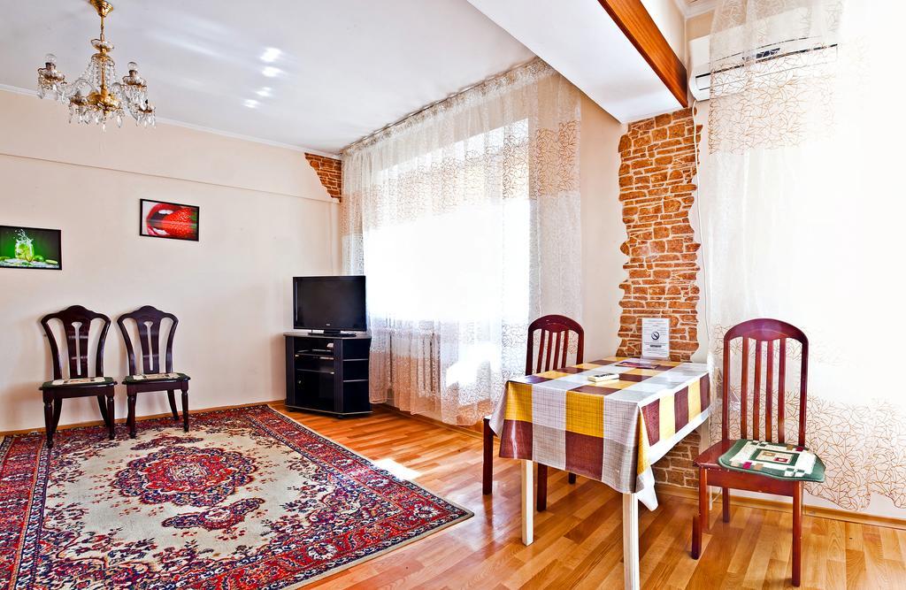 Lessor Centre Apartments Almaty Zimmer foto